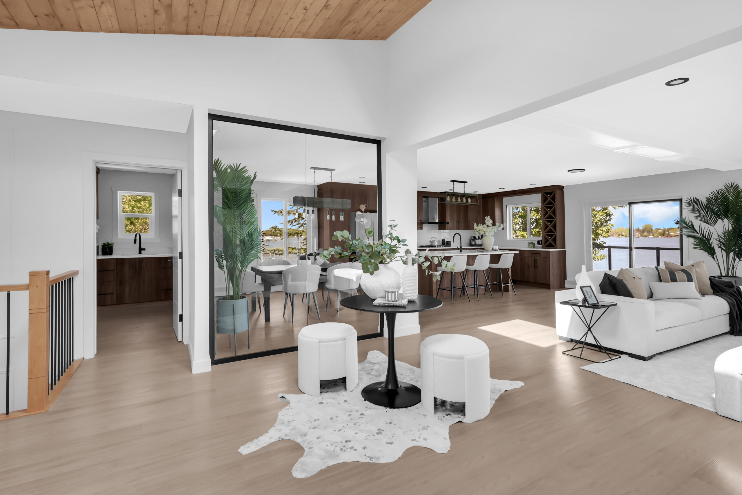 Home Staging vs. Decorating: What’s the Difference?